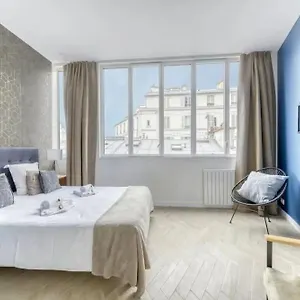 Sacre-coeur Modern 4bd With Sauna For 10 Guests! Apartment